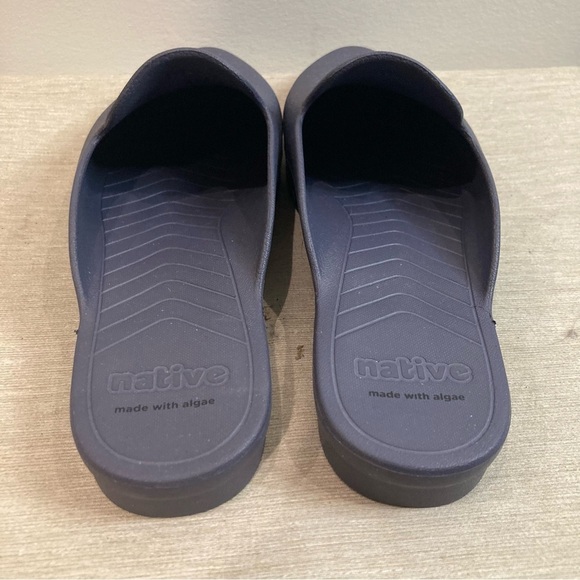 NATIVE Sz 9 Ara Bloom Slip  on Almond Toe Mules in Purple Blue - Picture 4 of 10